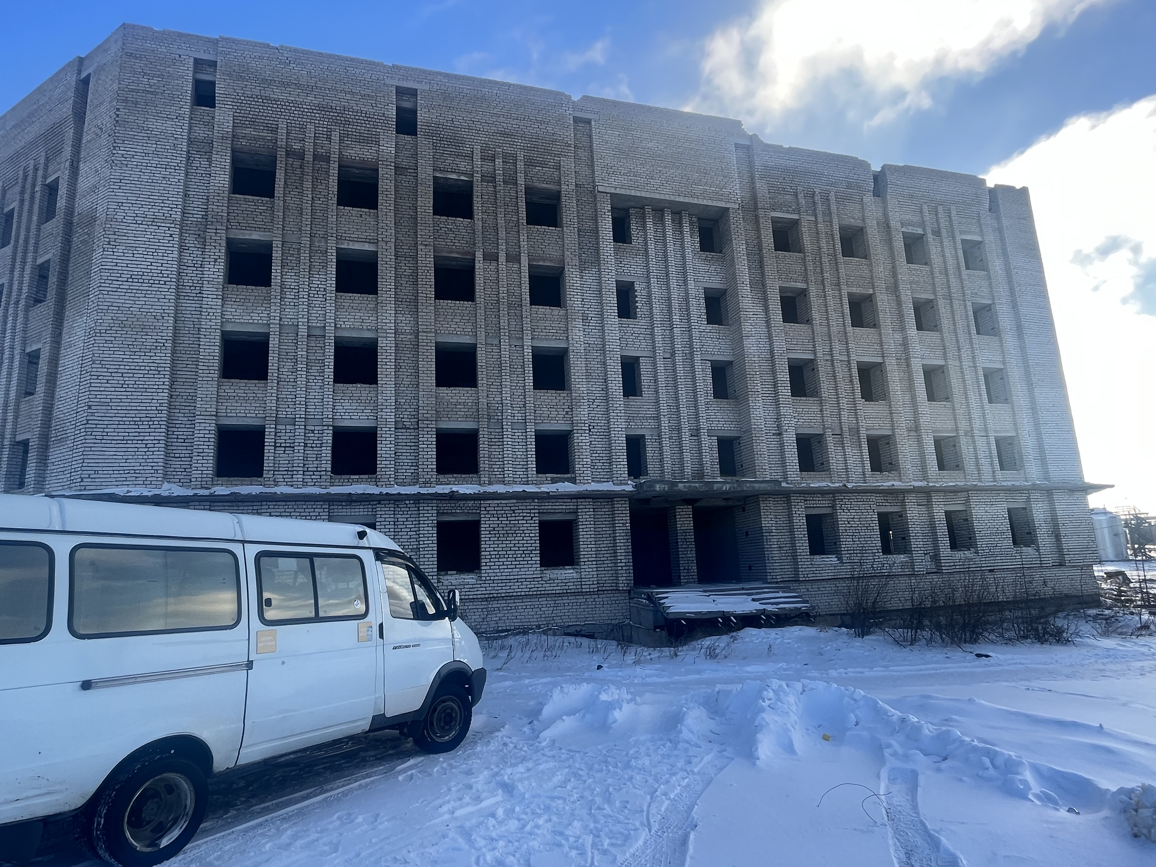 Объект незавершенного строительства — фото 1